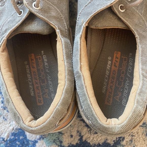 Sketchers loafer shoes - Picture 3 of 5